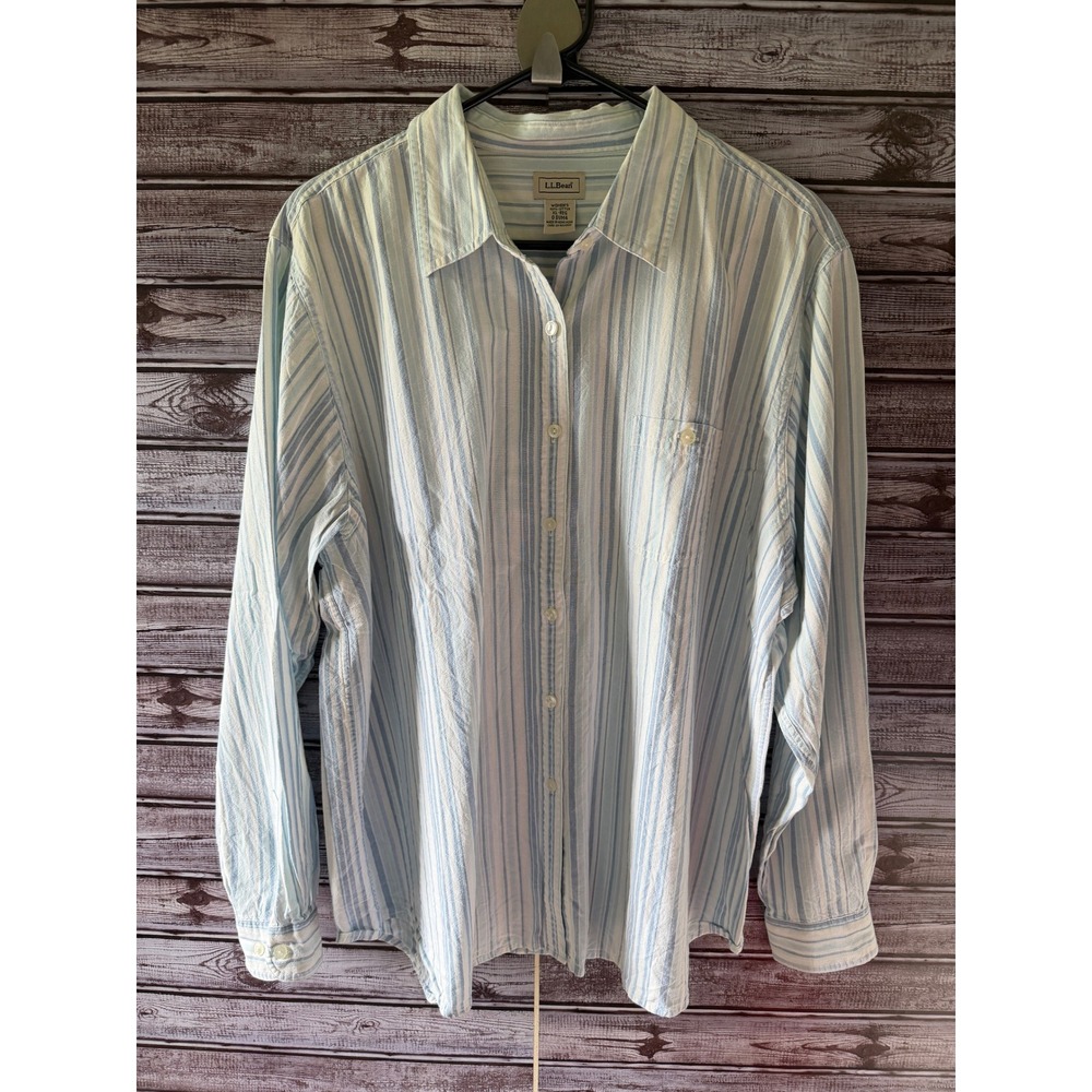 LL Bean Women's Long-Sleeved Button-Down‎ Top Size XL White Blue Striped